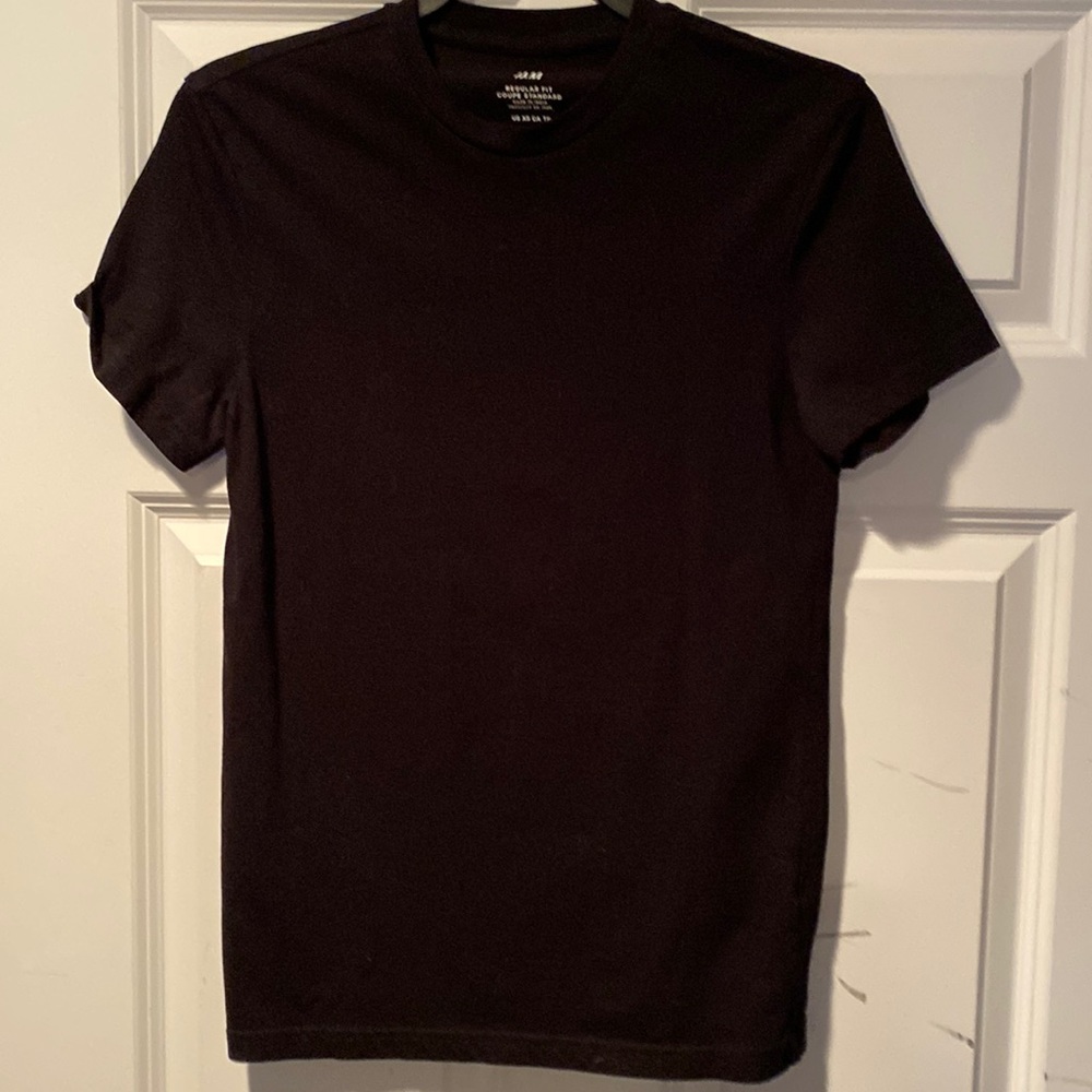 Men’s black XS T-shirt